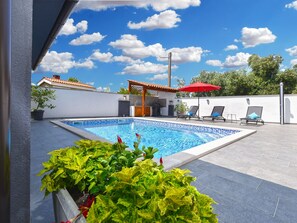 Pool - House 2186 by Interhome (Pula/Galižana)
