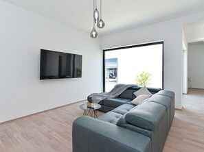TV - House 2194 by Interhome (Bokordici)