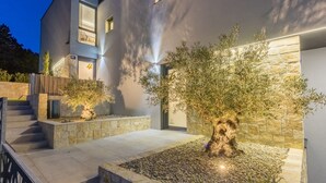 Exterior detail - Amoris 6 / HR-10893-01 by Interhome (Crikvenica)