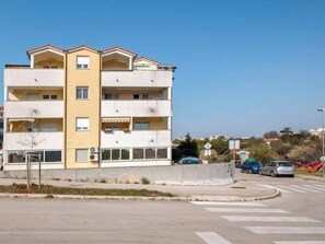 Exterior - Apartment 2182 by Interhome (Pula)