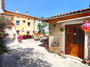 Terrace/patio - Apartment 2180 by Interhome (Pula/Krnica)