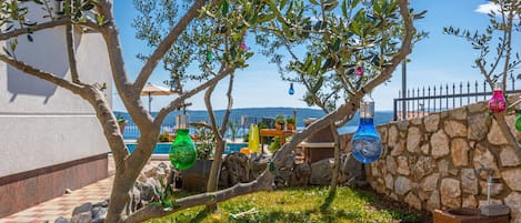 Enceinte de lâhĂ©bergement