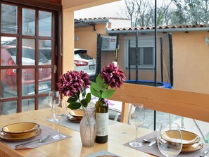 Outdoor dining - Apartment 2210 by Interhome (Fažana)