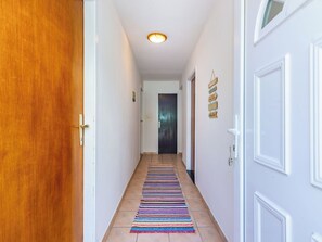 Inside other - Apartment Pero - 1 by Interhome (Krk/Milohnići)