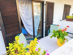 Terrace - Apartment Pero - 1 by Interhome (Krk/Milohnići)