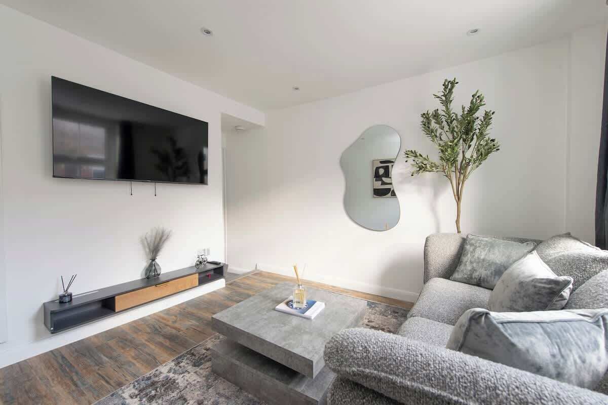 TV, offices