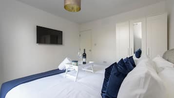 Strykejern/-brett, wi-fi og sengetøy