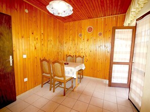 Dining - Apartment Begic - 1 by Interhome (Krk/Milohnići)