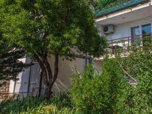 Exterior detail - Senia / HR-11085-01 by Interhome (Senj)