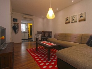 TV - Apartment 2229 by Interhome (Pula)