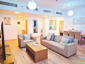 TV - JBR_Full Sea View_4BR _3 min to Beach _7-12PAX (MARSA DUBAI)