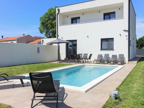 Pool - Villa RELAX II by Interhome (Pula/Banjole)