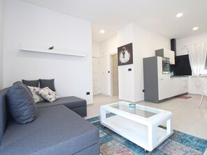 TV - House 2283 by Interhome (Fažana)