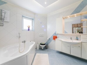 Bathroom - Blaza / HR-09781-02 by Interhome (Crikvenica)