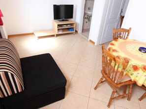 TV - Apartment 616 by Interhome (Rovinj)