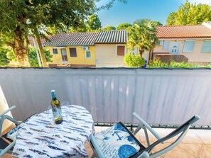 Outdoor dining - Apartment Sunny by Interhome (Krk/Njivice)