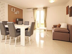 Dining - Apartment Flora - 4 by Interhome (Krk/Baška)