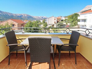 Outdoor dining - Apartment Flora - 4 by Interhome (Krk/Baška)