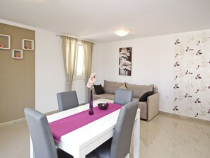 Dining - Apartment Flora - 5 by Interhome (Krk/Baška)