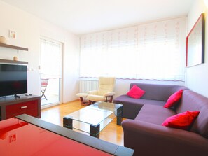 TV - Apartment 2384 by Interhome (Fažana)