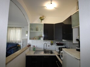 Private kitchen - Apartment Julia Plavi / HR-11080-02 by Interhome (Poreč/Nova Vas)