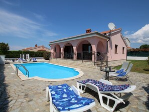 Pool - Villa Nel Rosa / HR-11037-01 by Interhome (Dracevac)