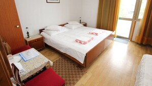 1 bedroom, Internet - Vintage Guest Room Cerisnja / HR-11059-05 by Interhome (Dracevac)
