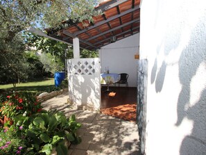 Terrace - Apartment Sasa A2 / HR-11069-03 by Interhome (Dracevac)