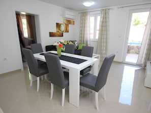 Dining - Apartment Kamelia - 2 by Interhome (Krk/Baška)