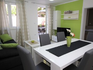 Dining - Apartment Kamelia - 2 by Interhome (Krk/Baška)