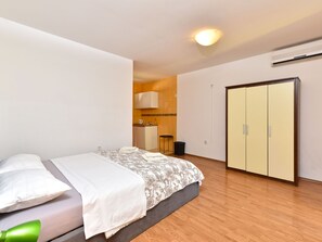 Internet - Apartment 2362 by Interhome (Rovinj)
