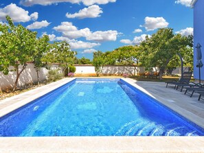 Pool - Apartment 2399 by Interhome (Pula/Rakalj)