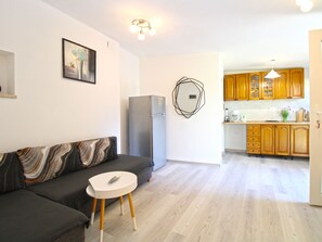 TV - Apartment 2409 by Interhome (Fažana)
