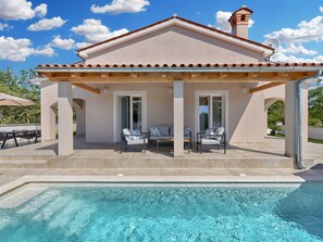 Pool - Villa 2405 by Interhome (Pula/Rakalj)