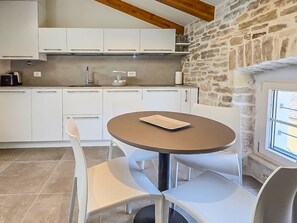 Dining - Apartment 2402 by Interhome (Rovinj/Bale)