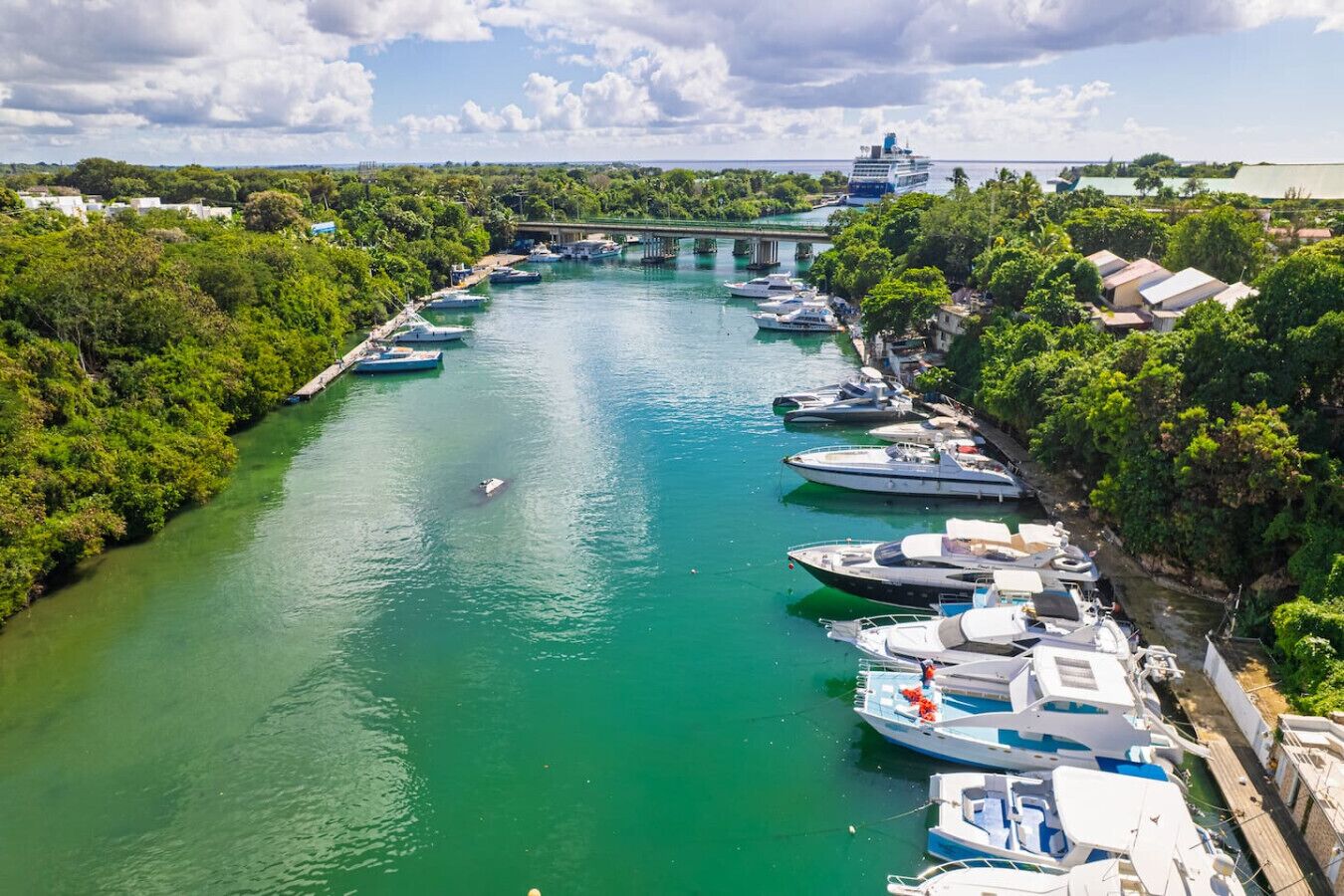 Marina/club náutico