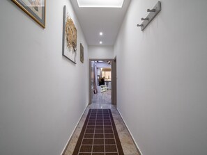 Interior - Wohnung 2 by Interhome (Zagreb)