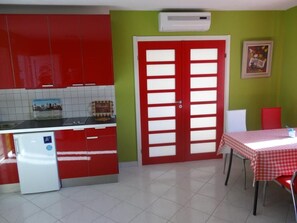 Dining - Wohnung mit herrlichem Meerblick by Interhome (Podorljak)