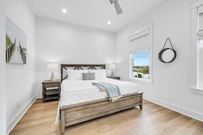 5 chambres, fer et planche à repasser, lit parapluie, Wi-Fi gratuit