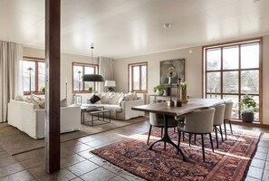 Dining - Private Luxury Farmhouse near Gothenburg - Pool, Sauna & Horses (Fjärås)