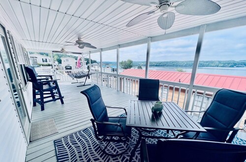 Badin Haven – A Tiny Haven with Room to Breathe