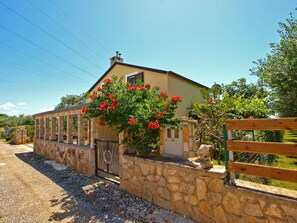 Property grounds - House 1012 by Interhome (Fažana)