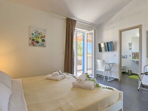 Room - Villa 1404 by Interhome (Cere)
