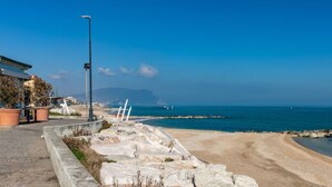 Unclassified image, 2 of 35, button - Suite Oltremare by Interhome (Porto Recanati)