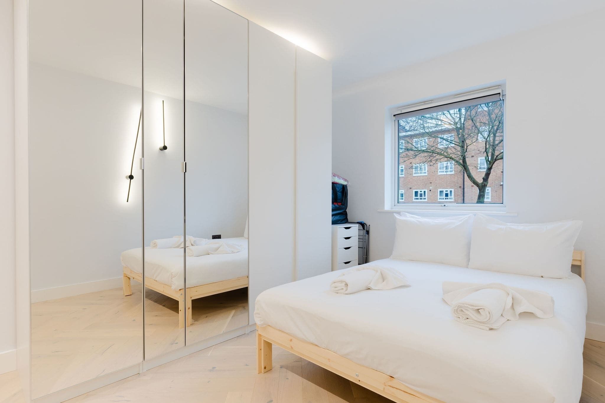 2 bedrooms, iron/ironing board, Internet, bed sheets