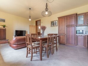 Living Room - Sunrise Hill Holiday Home by Interhome (Morrovalle)