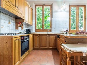 Fridge, microwave, oven, dishwasher - Villa Rosso Corbezzolo by Interhome (Carassai)