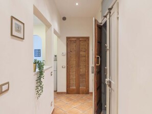 Interior - Vintage Apartment In Florence by Interhome (Florence)