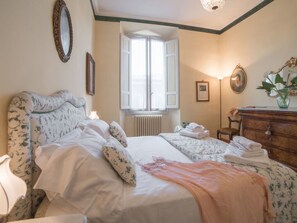 Internet - Duomo Suite by Interhome (Florence)