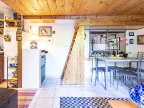 Dining - Suite Vogel by Interhome (Casellina)